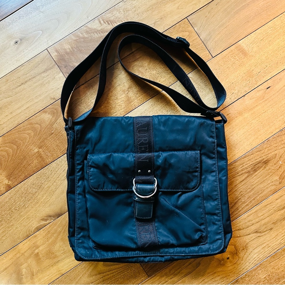 Ralph Lauren Bag Crossbody Nylon Black Messenger Flap Magnetic Adjustable Strap
